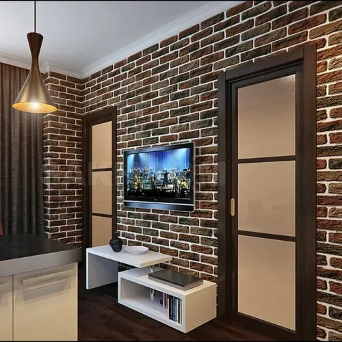 Кирпичная отделка стены в гостиной