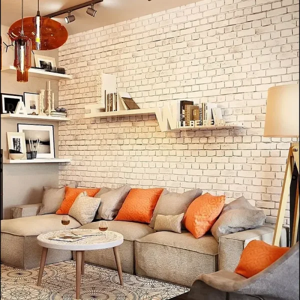 Интерьерный кирпич в нейтральной гостиной